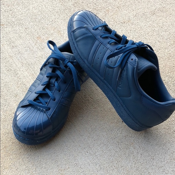 adidas glossy toe superstar